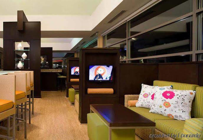 Holiday Inn Chesapeake Restaurace fotografie