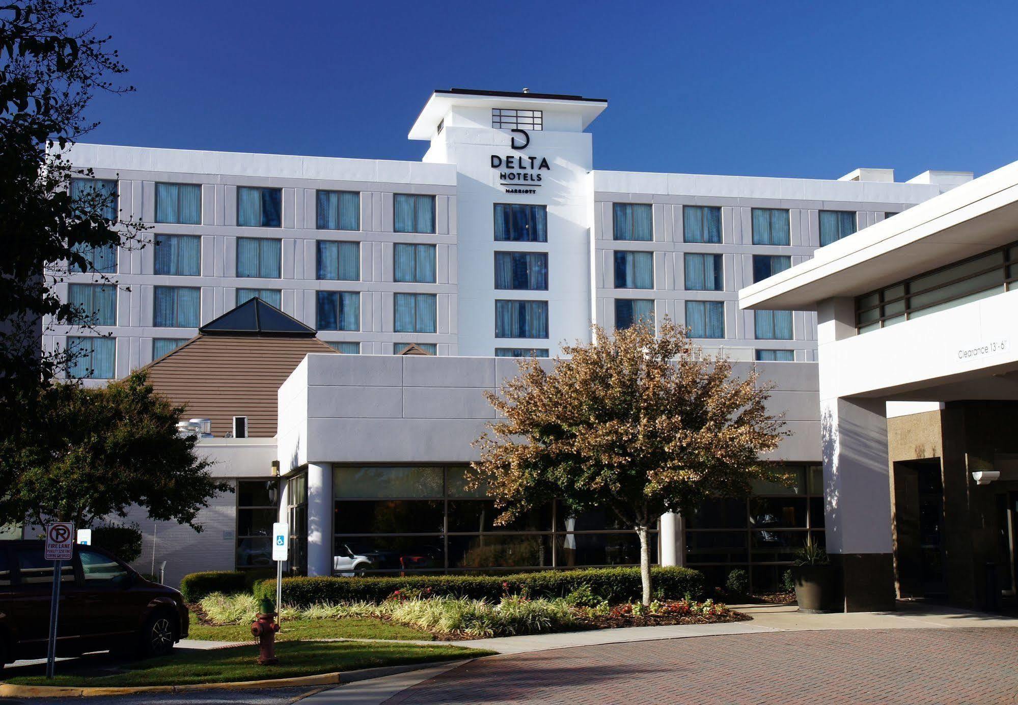Holiday Inn Chesapeake Exteriér fotografie